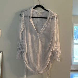Beach blouse Billabong 10 like new